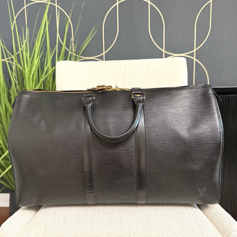 Authentic Louis Vuitton unisex Keepall 45 bag black Epi leather - Picture 5 of 16
